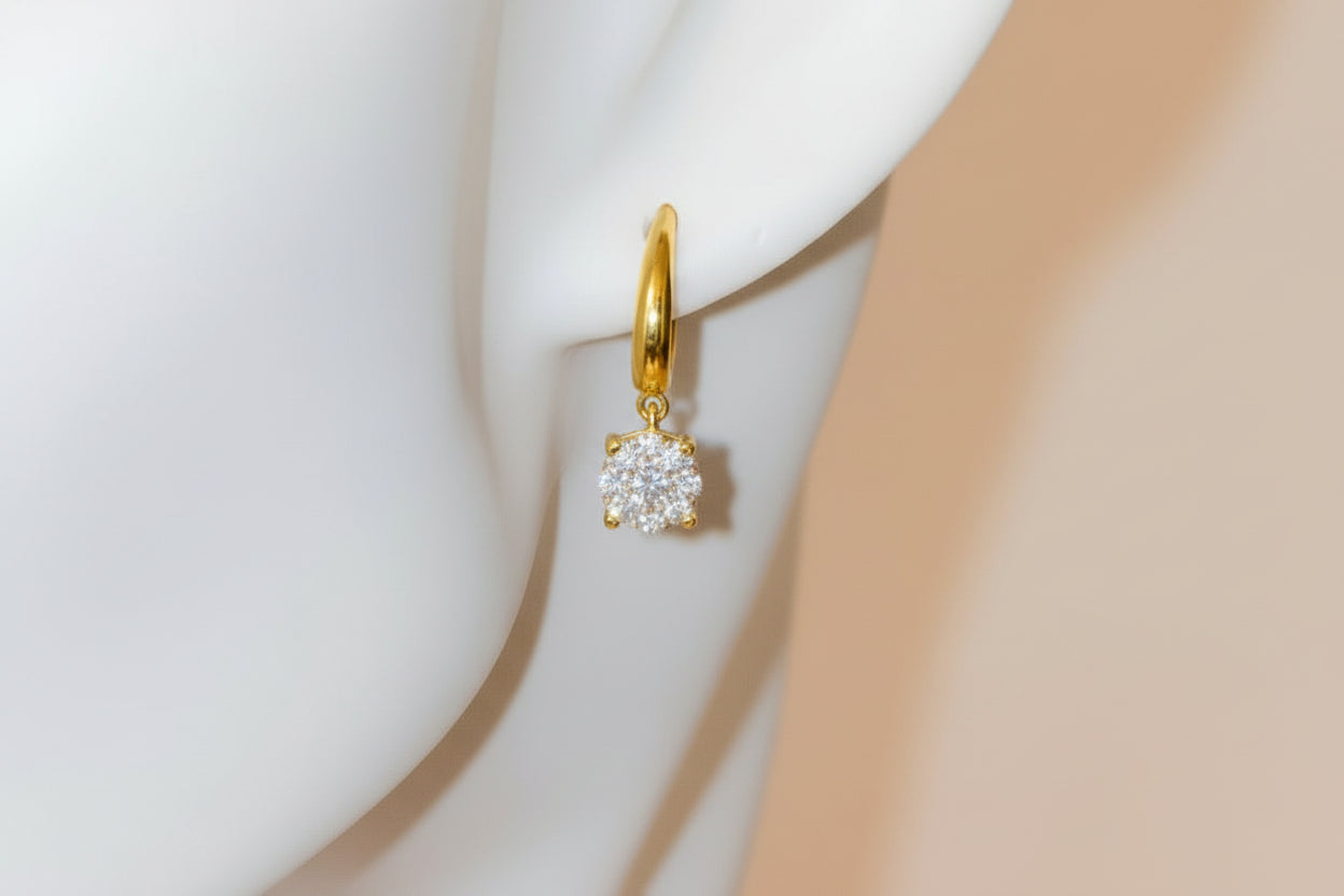 18k solid gold natural mined VS/ G diamond earrings (20mm x 6mm)