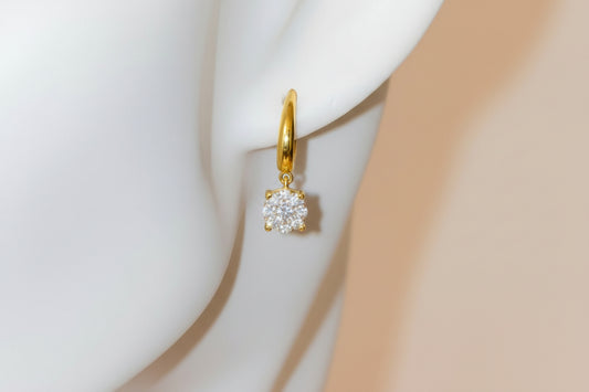 18k solid gold natural mined VS/ G diamond earrings (20mm x 6mm)