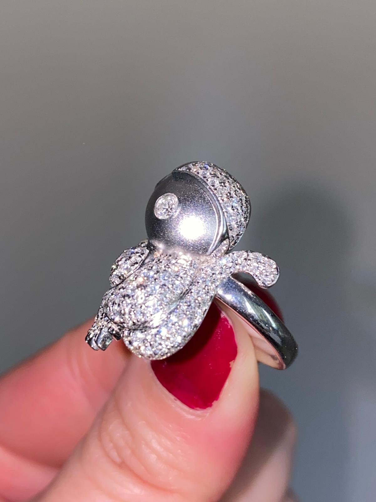 Natural round brilliant cut diamond monkey ring