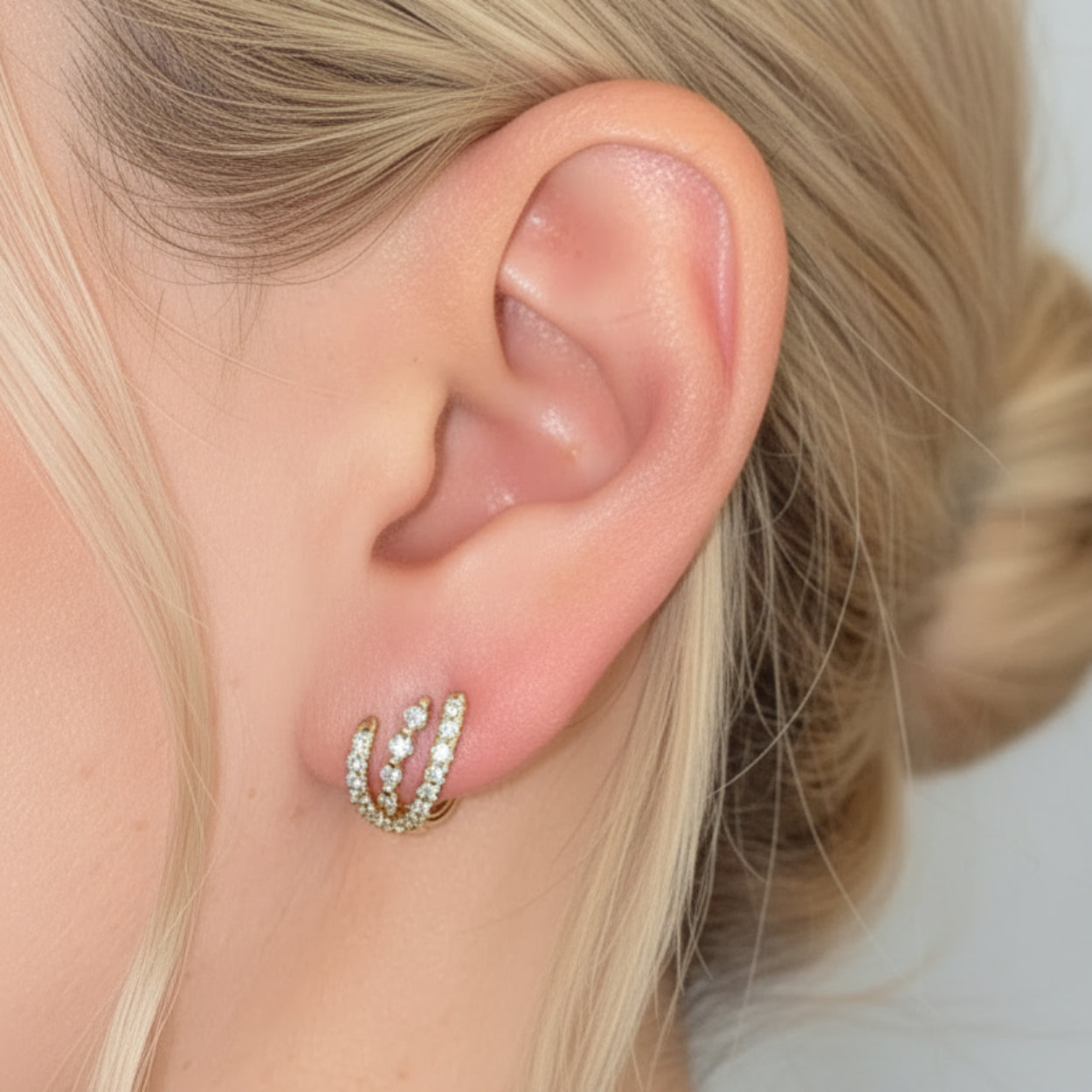 14 karat solid gold natural diamond earrings