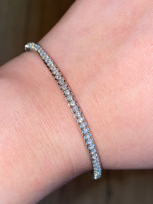 1.68CT Natural SI1 clarity, G colour diamond stretch bracelet in Sterling Silver