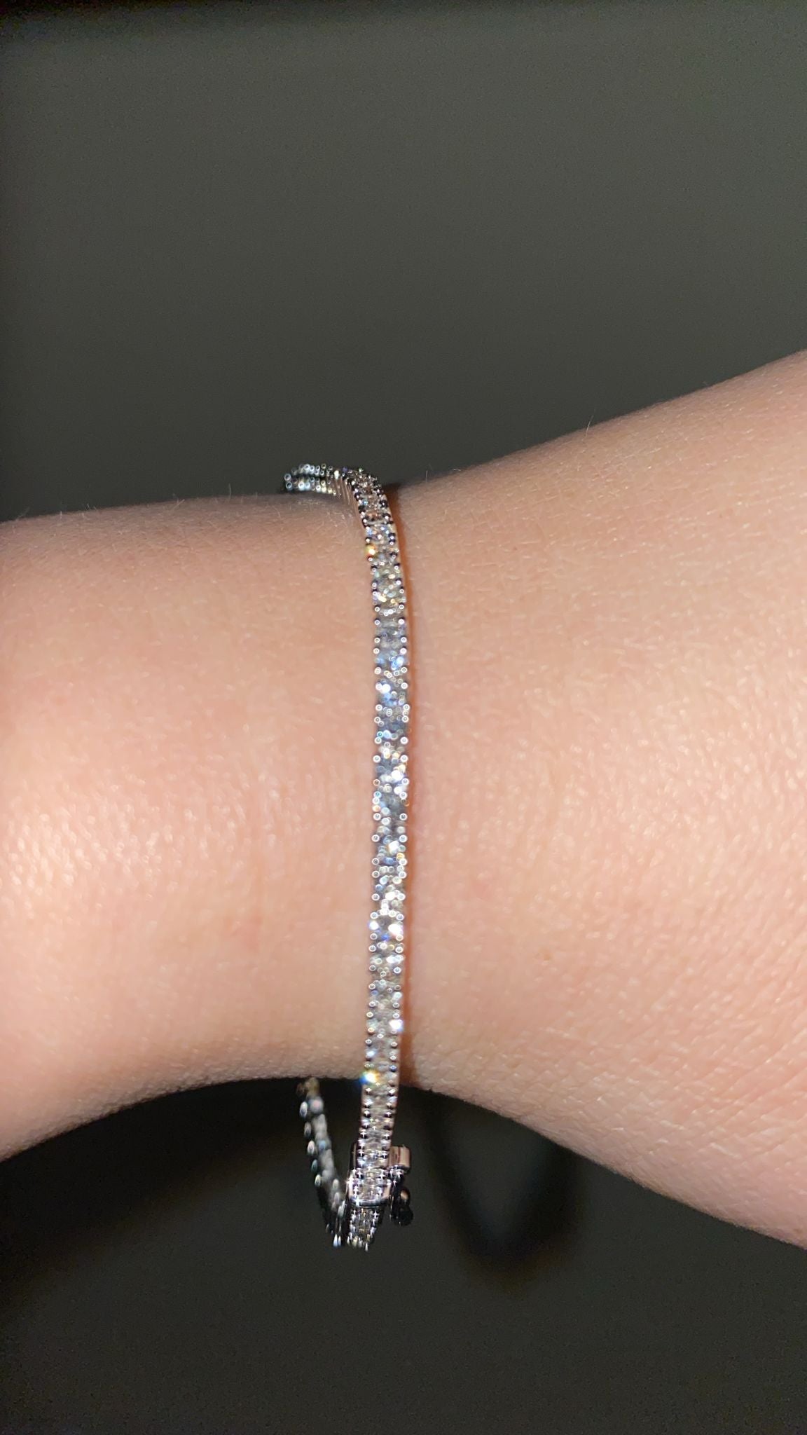 2.13CT natural round brilliant cut diamond bracelet in 7"